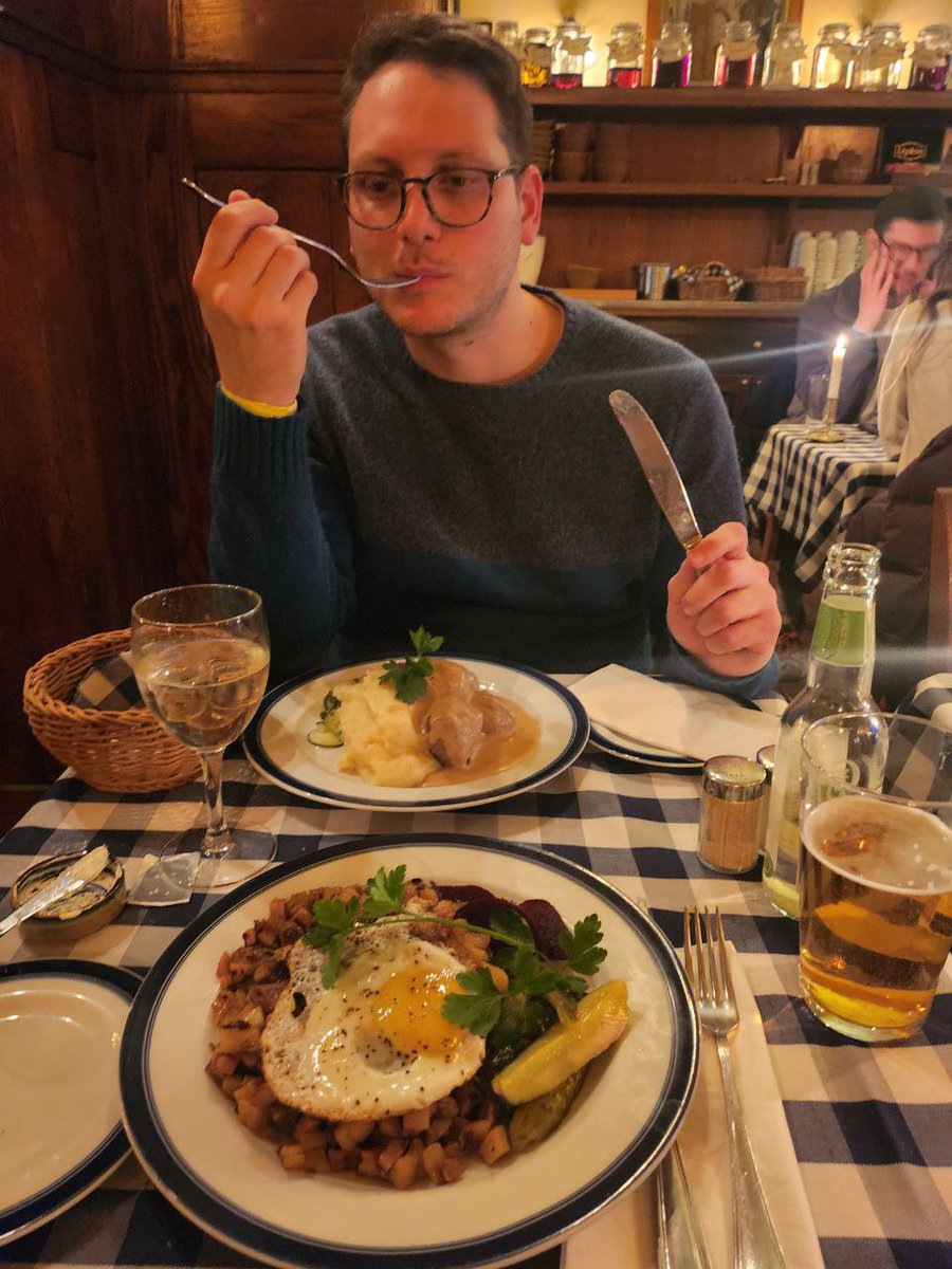 Samatarou's tweet image. Stockholm Pokémon Regional 2025.
I had a great 3 rounds (2W and 1T against a bad matchup) and everything went completely down. I'm a bit sad this is the last time I could play Gardevoir as we know it, we will see after rotation and most importantly we'll see in Bologna Special🤌