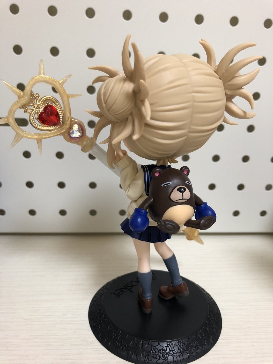 かりんちゃん （<a href="/POTETOdayoooooo/">りん💋💙</a> ）にいつも使ってるツルハシ⛏『メイス・オブ・ハート』作ってもらいました😍
めっちゃ可愛い💕