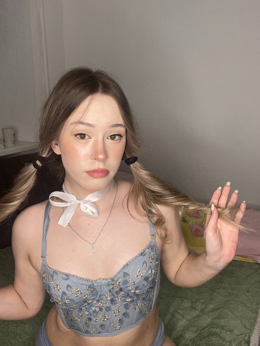 Too late to stop looking now… Might as well keep going 😘