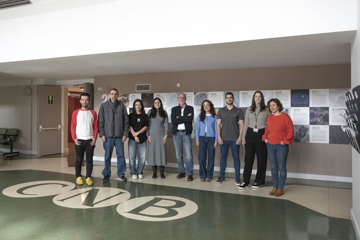 CSIC (@csic) on Twitter photo <a href="/SaludglobalCSIC/">saludglobalCSIC</a> <a href="/CienciaGob/">Ministerio de Ciencia, Innovación y Universidades</a> <a href="/sanidadgob/">Ministerio de Sanidad</a> <a href="/IBV_CSIC/">IBV-CSIC</a> <a href="/CSICval/">Casa de la Ciència CSIC València</a> <a href="/ERC_Research/">European Research Council (ERC)</a> <a href="/CIBER_ESP/">CIBERESP</a> <a href="/AgEInves/">Agencia Estatal de Investigación</a> <a href="/icoes/">Iñaki Comas</a> <a href="/FundlaCaixa/">Fundación ”la Caixa”</a> <a href="/DLGMA_CSIC/">Delegación Institucional del CSIC en Madrid</a> 🧪En el <a href="/CNB_CSIC/">Centro Nacional de Biotecnología (CSIC)</a> se investiga los mecanismos moleculares que limitan la resistencia a los antibióticos en bacterias, especialmente la 'M. tuberculosis'
Entre sus hallazgos, destaca un sistema de corrección de errores en el ADN basado en dos proteínas ⬇️
tiny.cc/xk5e001 <a href="/SaludglobalCSIC/">saludglobalCSIC</a> <a href="/CienciaGob/">Ministerio de Ciencia, Innovación y Universidades</a> <a href="/sanidadgob/">Ministerio de Sanidad</a> <a href="/IBV_CSIC/">IBV-CSIC</a> <a href="/CSICval/">Casa de la Ciència CSIC València</a> <a href="/ERC_Research/">European Research Council (ERC)</a> <a href="/CIBER_ESP/">CIBERESP</a> <a href="/AgEInves/">Agencia Estatal de Investigación</a> <a href="/icoes/">Iñaki Comas</a> <a href="/FundlaCaixa/">Fundación ”la Caixa”</a> <a href="/DLGMA_CSIC/">Delegación Institucional del CSIC en Madrid</a> 🧪En el <a href="/CNB_CSIC/">Centro Nacional de Biotecnología (CSIC)</a> se investiga los mecanismos moleculares que limitan la resistencia a los antibióticos en bacterias, especialmente la 'M. tuberculosis'
Entre sus hallazgos, destaca un sistema de corrección de errores en el ADN basado en dos proteínas ⬇️
tiny.cc/xk5e001