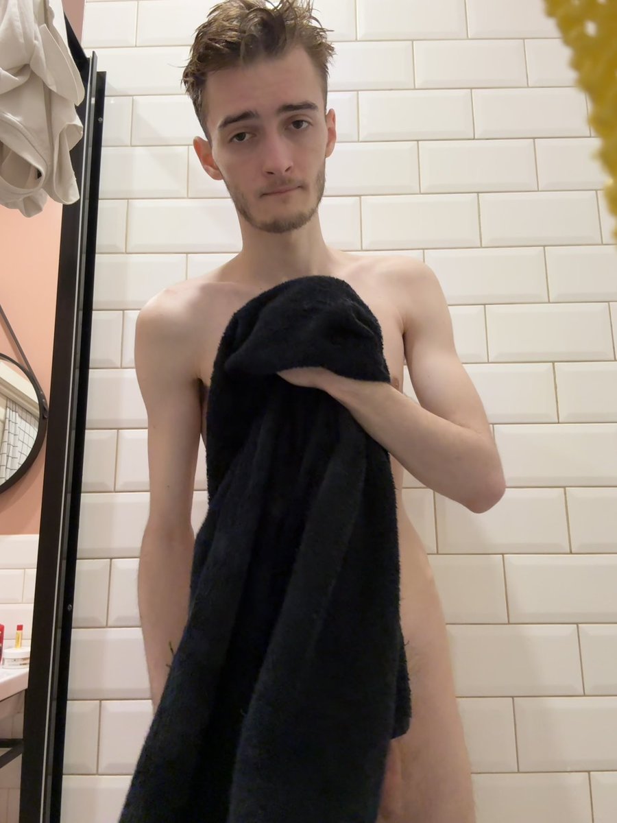 spider___man00's tweet photo. Shower time 
#hair #gay https://t.co/ywBFGHkvVM