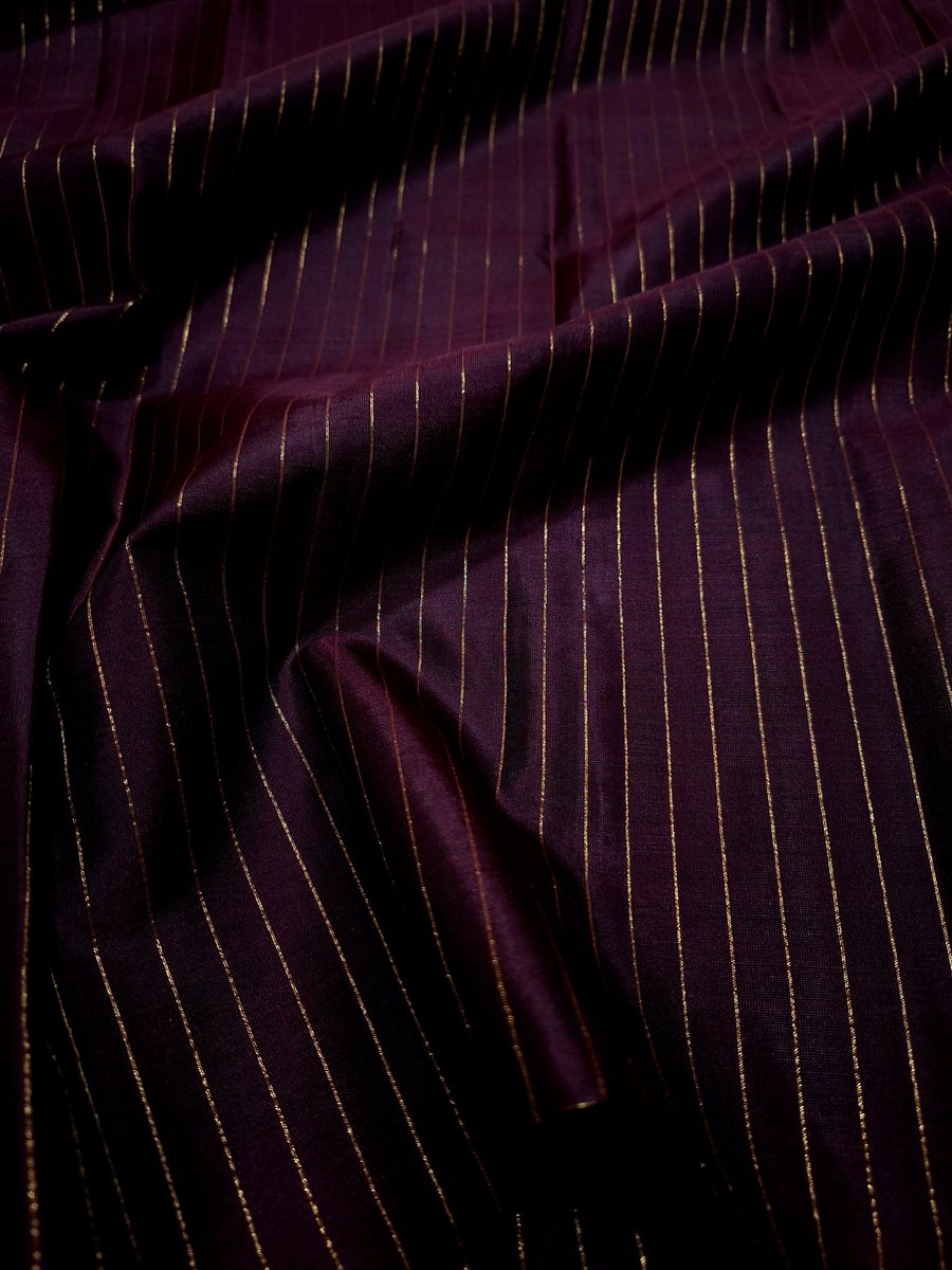 GO2Peak's tweet image. Namaskaram 🙏. Shubha Soma Vaara. Beautiful #puresilk #purezari handloom silk saree in brown color...

Immediate dispatch if orders confirmed before 3 pm. 

Certified by @silkmarkindia prompt delivery 3 - 4 days. 

Next day delivery for bangalore and Chennai 90% chance.