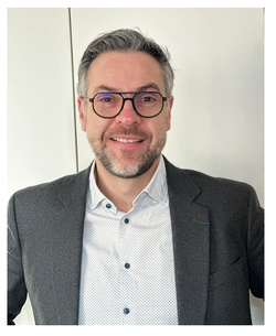 Hospitalia (@hospitalia_mag) on Twitter photo L’#hôpital de #demain vu par Régis Moreau, DG des Hôpitaux Paris Saint-Joseph <a href="/HParisStJoseph/">Hôpital Paris Saint-Joseph</a> et Marie-Lannelongue <a href="/HMLannelongue/">Hôpital Marie-Lannelongue, GHPSJ</a>
hospitalia.fr/L-hopital-de-d… L’#hôpital de #demain vu par Régis Moreau, DG des Hôpitaux Paris Saint-Joseph <a href="/HParisStJoseph/">Hôpital Paris Saint-Joseph</a> et Marie-Lannelongue <a href="/HMLannelongue/">Hôpital Marie-Lannelongue, GHPSJ</a>
hospitalia.fr/L-hopital-de-d…