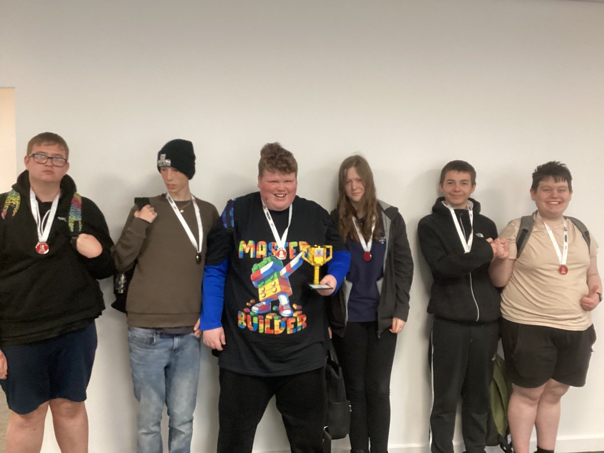 The A Team, class 16 won the ETAS award for brilliance at today’s Lego challenge day. All members of the class demonstrated amazing team work and resilience!! Well done champions!!! 🏆
