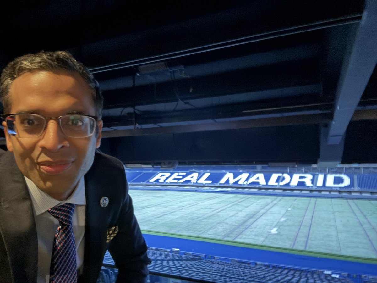 Veeru Kasi (@veerukasi) on Twitter photo Fantastic #EAU25 with great science, productive meetings and catch up with friends. Goodbye Madrid 🇪🇸. Till next time 👋🏾 <a href="/BURSTurology/">BURST Urology</a>, Team #COMPASS <a href="/ucl/">UCL</a> <a href="/Uroweb/">European Association of Urology (EAU)</a> Fantastic #EAU25 with great science, productive meetings and catch up with friends. Goodbye Madrid 🇪🇸. Till next time 👋🏾 <a href="/BURSTurology/">BURST Urology</a>, Team #COMPASS <a href="/ucl/">UCL</a> <a href="/Uroweb/">European Association of Urology (EAU)</a>