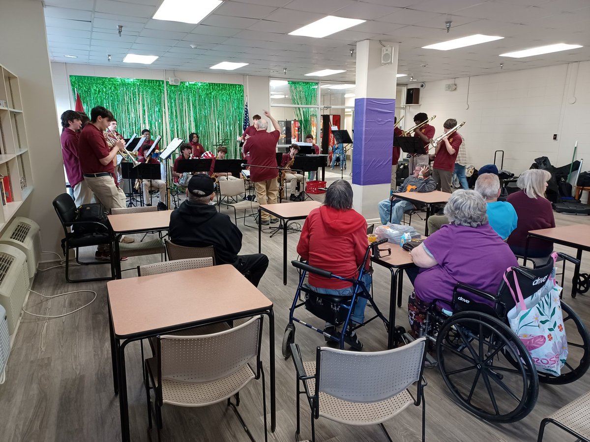 Thank you to The Packer Collegiate Institute's Packer Jazz Band for stopping by Friday to play songs for Northgate Terrace residents! The band of 20 high school students visited on their way back home to Brooklyn, New York.