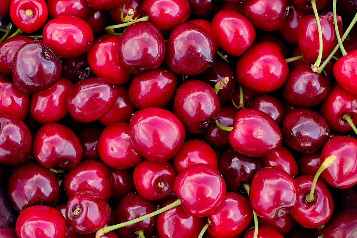 tonysottawa's tweet photo. This week's soft serve flavor: Cherry🍒 https://t.co/yN9V1glXjy