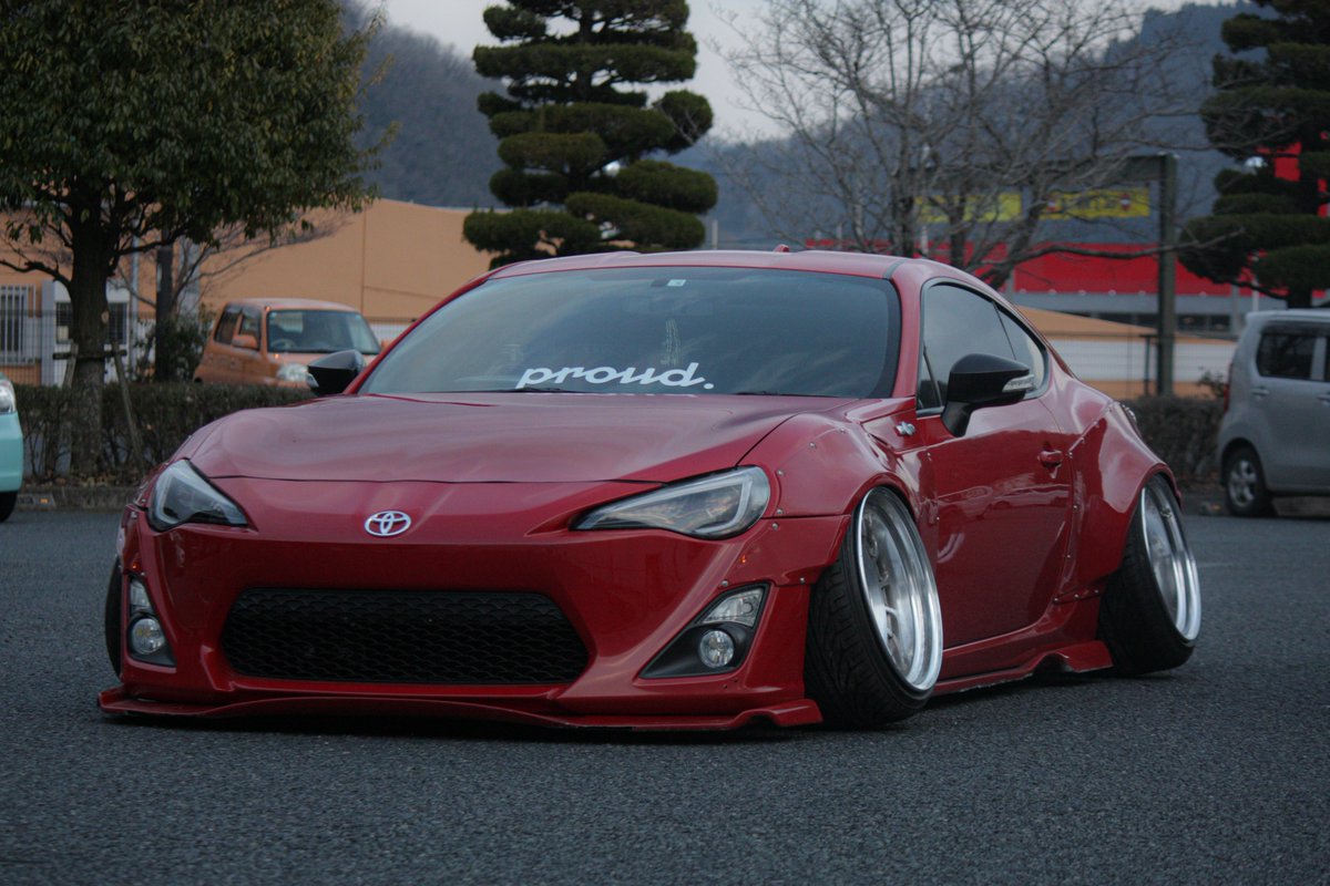 #86BRZはいいぞ2025春
キャンバー揃ってから写真撮ってなさすぎる