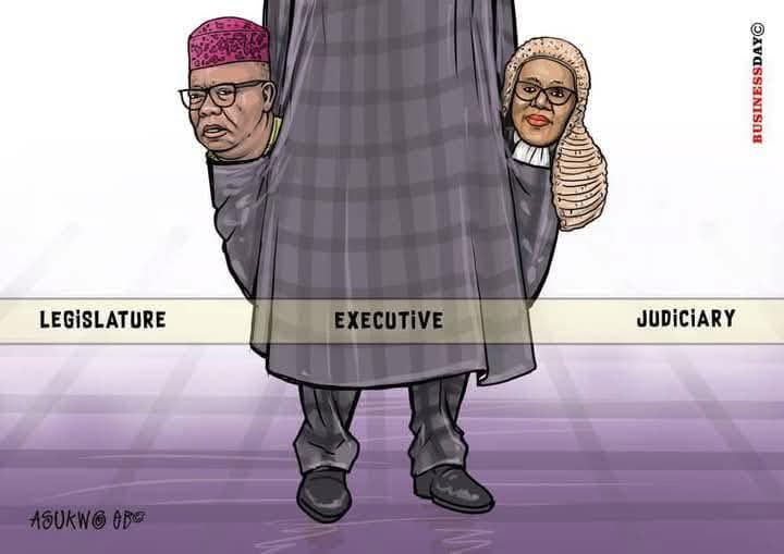 ChibuezeNzeribe's tweet photo. "No businessman will bring his money to invest in a country where the judiciary is compromised, where a government functionary can dictate to judges what judgment they should give." ~~Goodluck Jonathan.

Peter Obi Nationwide Delivery 
16GB Ram Labake Olododo Up and Grateful https://t.co/wfJxtZzSZf
