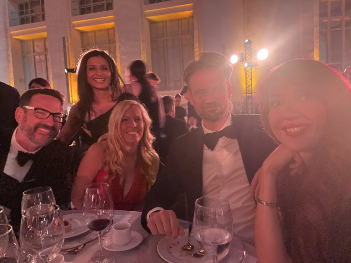 Laura Bukavina (@laurabukavinamd) on Twitter photo What a great night with our <a href="/EUplatinum/">European Urology</a> family at #EAU25 celebration . So many fantastic memories with amazing colleagues What a great night with our <a href="/EUplatinum/">European Urology</a> family at #EAU25 celebration . So many fantastic memories with amazing colleagues