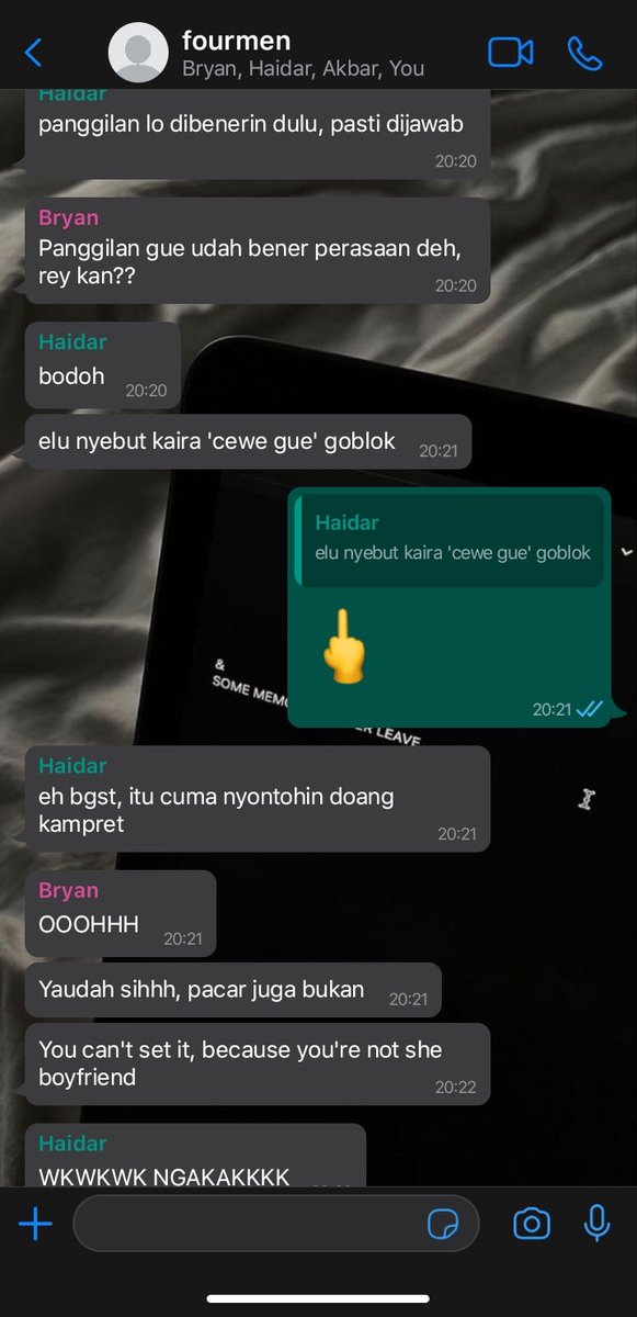 alyzlkdin tweet media