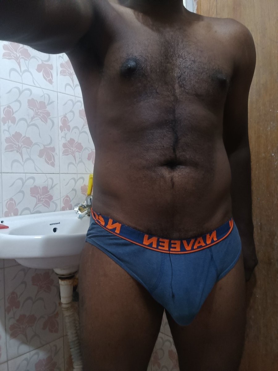 Versatile High tweet media