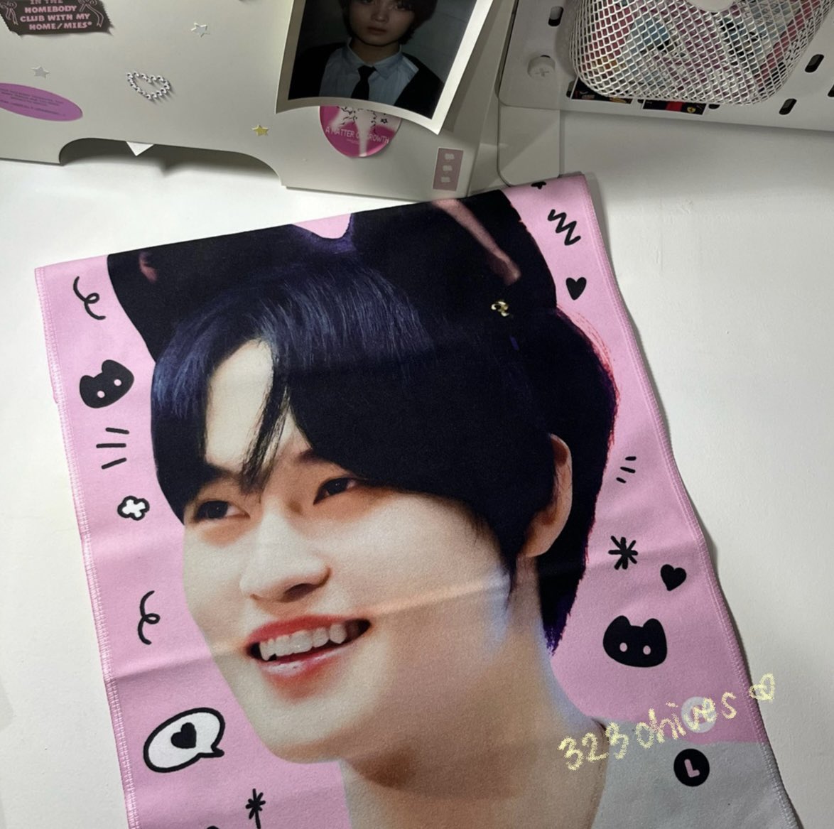 323chives's tweet photo. wts lfb nct dream ph

chenle kitty pink slogan 

⭐️ Php 450, free shipping 
— payo prio or 3 days res

reply or dm to claim! :)

t. wts chenle slogan cheering kit nct dream ph https://t.co/VJsF3ZhPjt