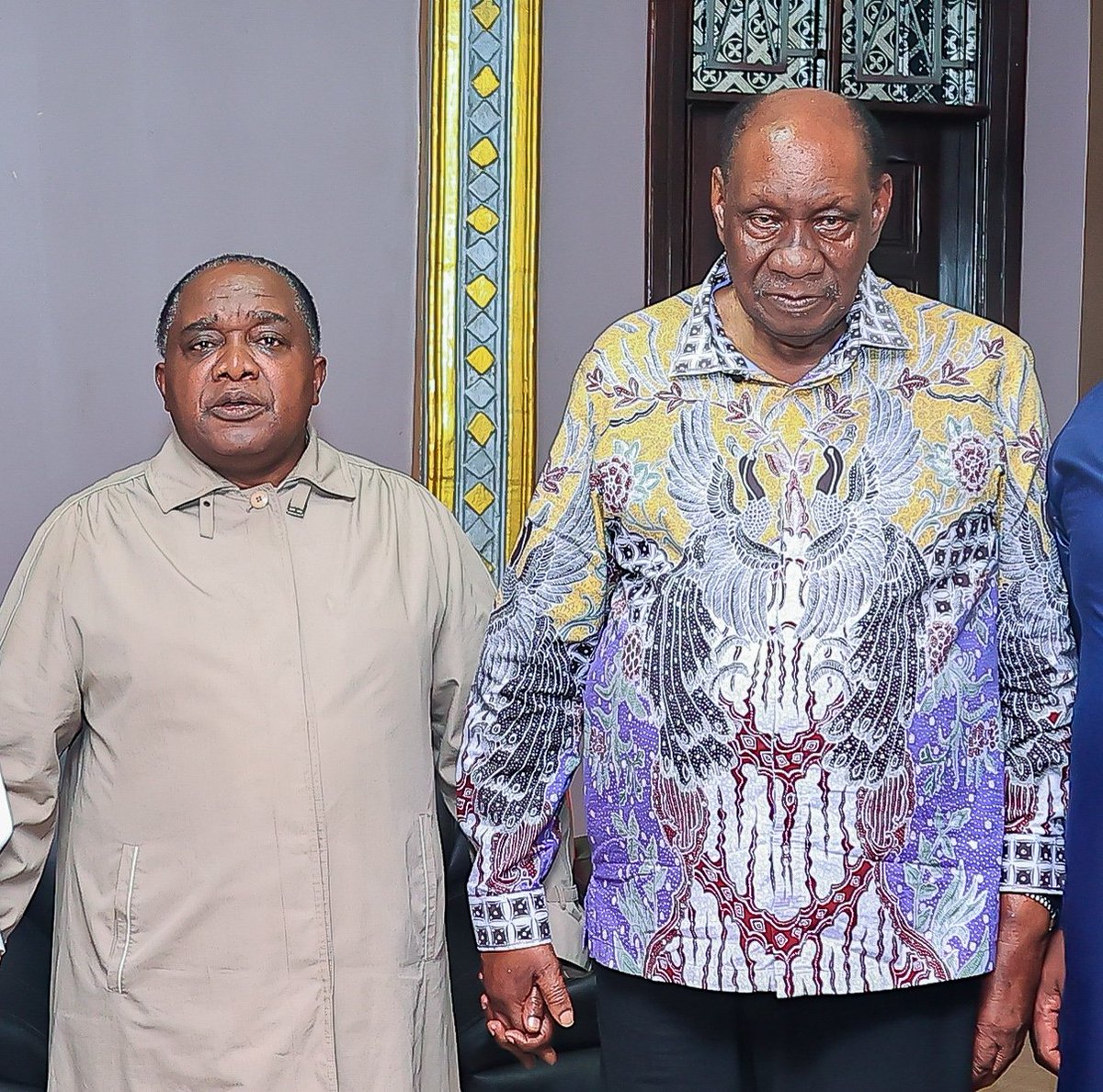 ccm_tanzania's tweet photo. WASIRA, ASKOFU BAGONZA WAKUTANA, WATETA KARAGWE

Makamu Mwenyekiti wa Chama Cha Mapinduzi (CCM) Tanzania Bara, Stephen Wasira  na Askofu wa Kanisa la Kiinjili la Kilutheri (KKKT) Dayosisi ya Karagwe, Dk. Benson Bagonza, wamekutana na kuzungumza wilayani Karagwe Mkoa wa Kagera.

Wasira na Dk. Bagonza wamekutana jana wilayani Ngara, akiwa katika ziara ya kukagua utekelezaji wa Ilani ya Uchaguzi ya CCM 2020-2025, kusikiliza changamoto za wananchi pamoja na kuhutubia mikutano ya hadhara mkoani Kagera.

== ==