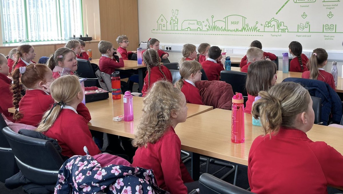 RanbyCE's tweet photo. Class 2 are here @VeoliaUK . We are exploring recycling and the use of the world’s natural resources. #recycling #pshe #ourcommunity https://t.co/wEY7p2uuXR