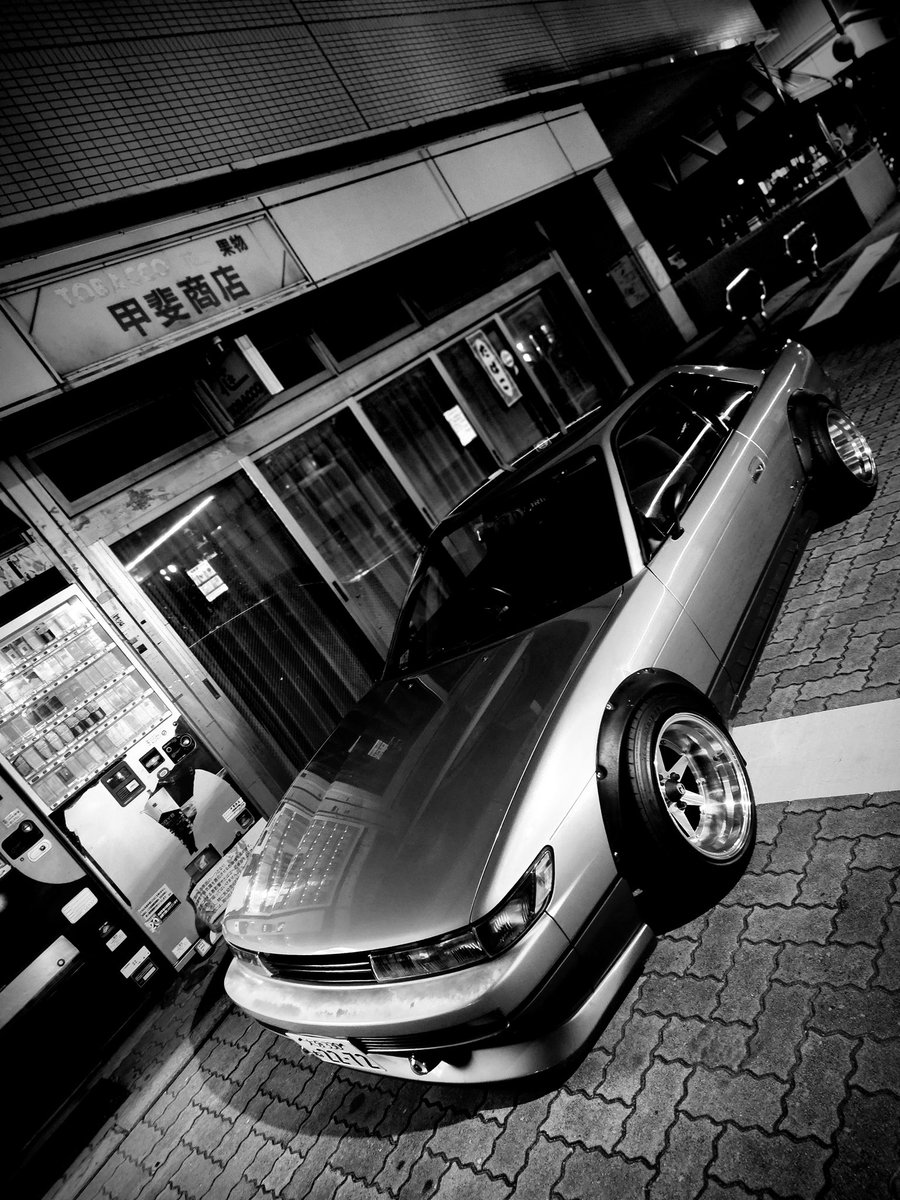 そろそろエアコンの修理しないと暑くなるな…