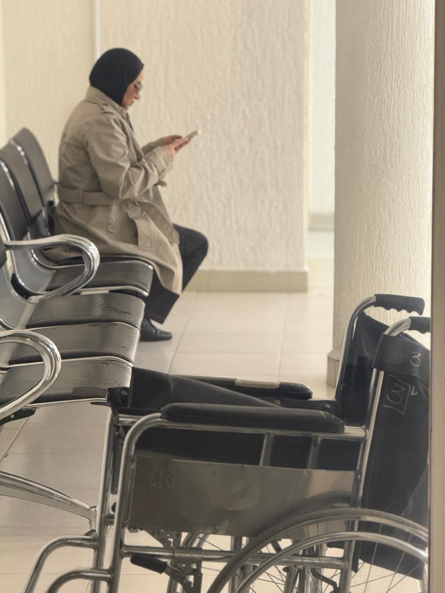 الوزيره د. امثال الحويله
" كابسه على المزرقين من دواماتهم في الاعاقه "
كل يوم طالعتهم بمكان ربي يحفظها 😀