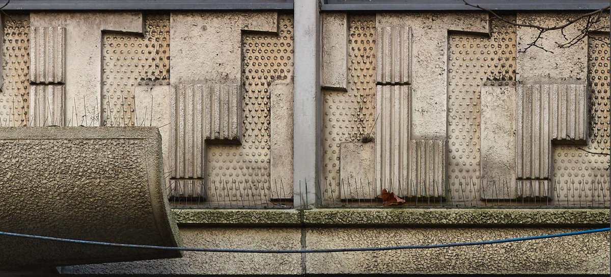 brutifulbrum's tweet image. SAVE the DATE - 3rd May
The Birmingham JANE JACOBS walk.
Join us to celebrate the Birmingham buildings still under threat despite public outcry. This will include The Electric and Station St, Smallbrook Ringway and much more.
This will be a Birmingham Jane Jacobs moment.