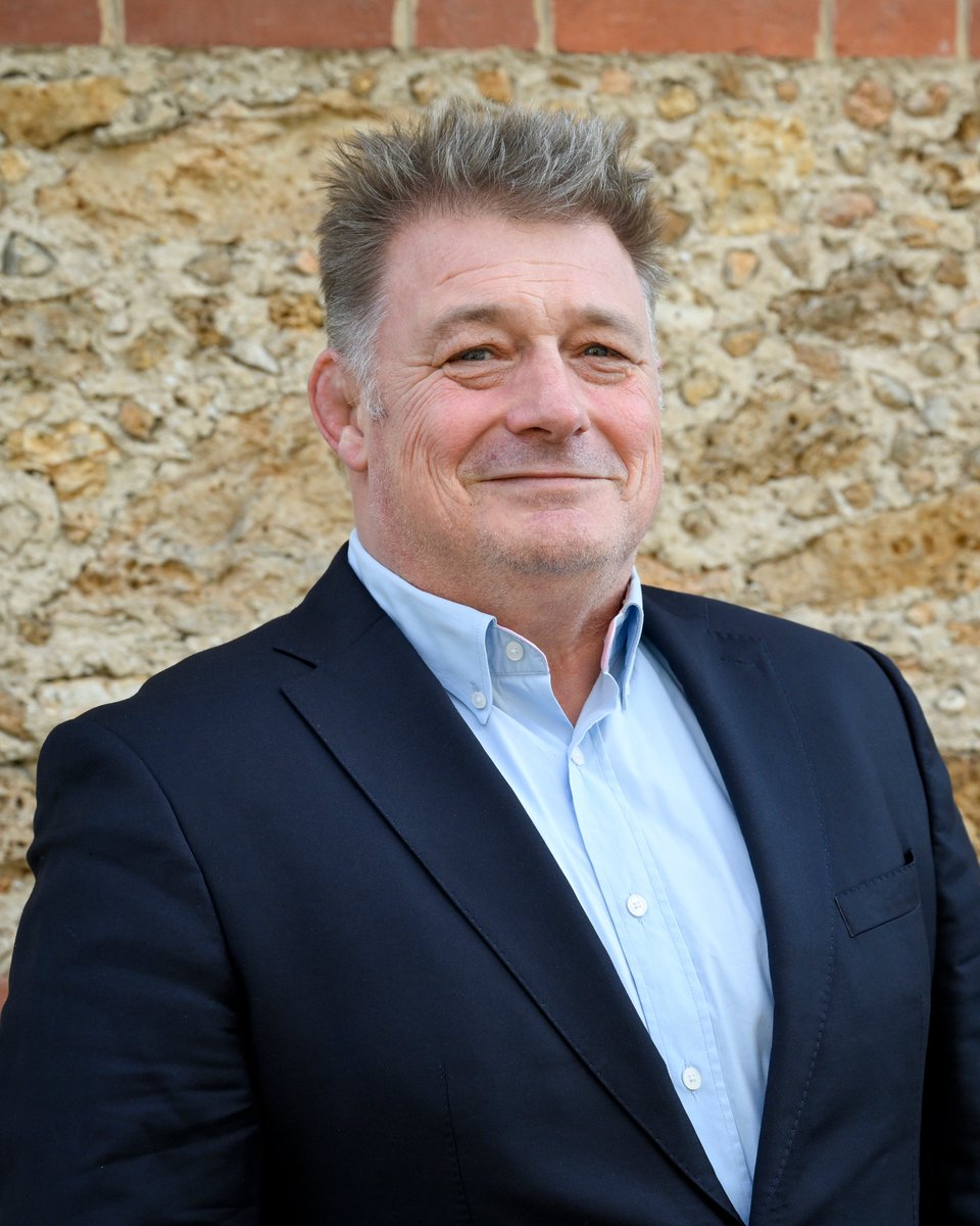 Madame Marie Barsacq, ministre des Sports, de la Jeunesse et de la Vie associative, a nommé Didier Retière au poste de Directeur Technique National (DTN) de la Fédération Française de Tennis (FFT), après un avis favorable de ses services et de l’Agence Nationale du Sport et sur