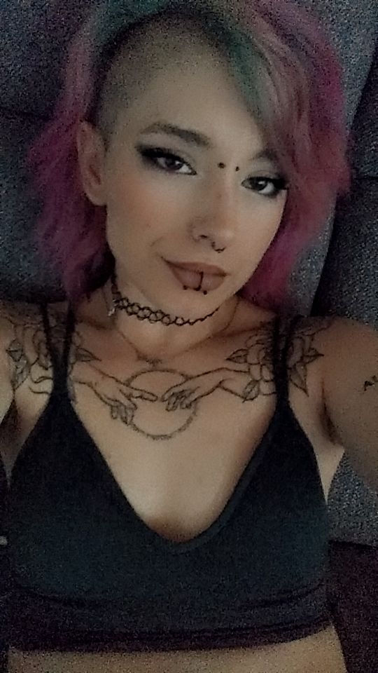 well well well
who want to get their wallet drained?

na, na, na
wer will seine geldtasche entleeren für mich?

#findom #femdom #sugardaddyneeded #cashneeded #baby