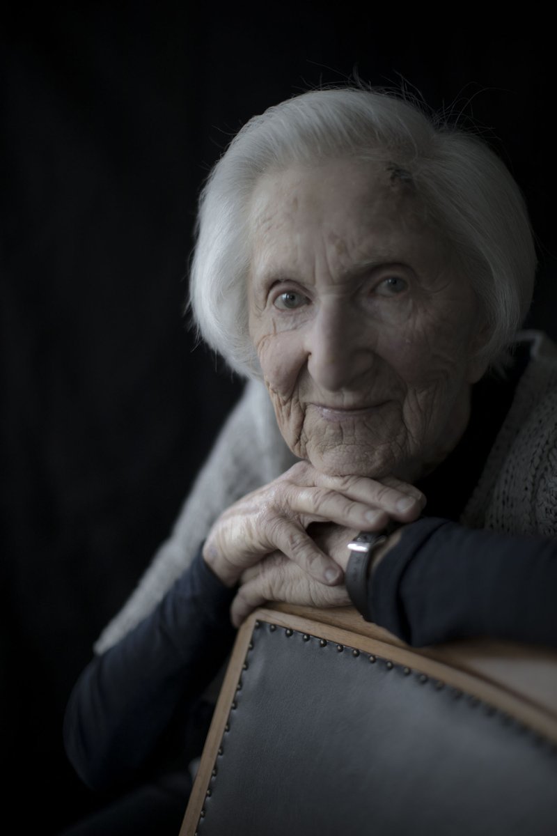 A routine assignment. A cup of coffee. And color blindness.
A column about the day I met the #Auschwitz survivor #Hédi #Fried with a young intern.

Please have a read. (In Swedish, but easily translated)

dn.se/kultur/palle-o…