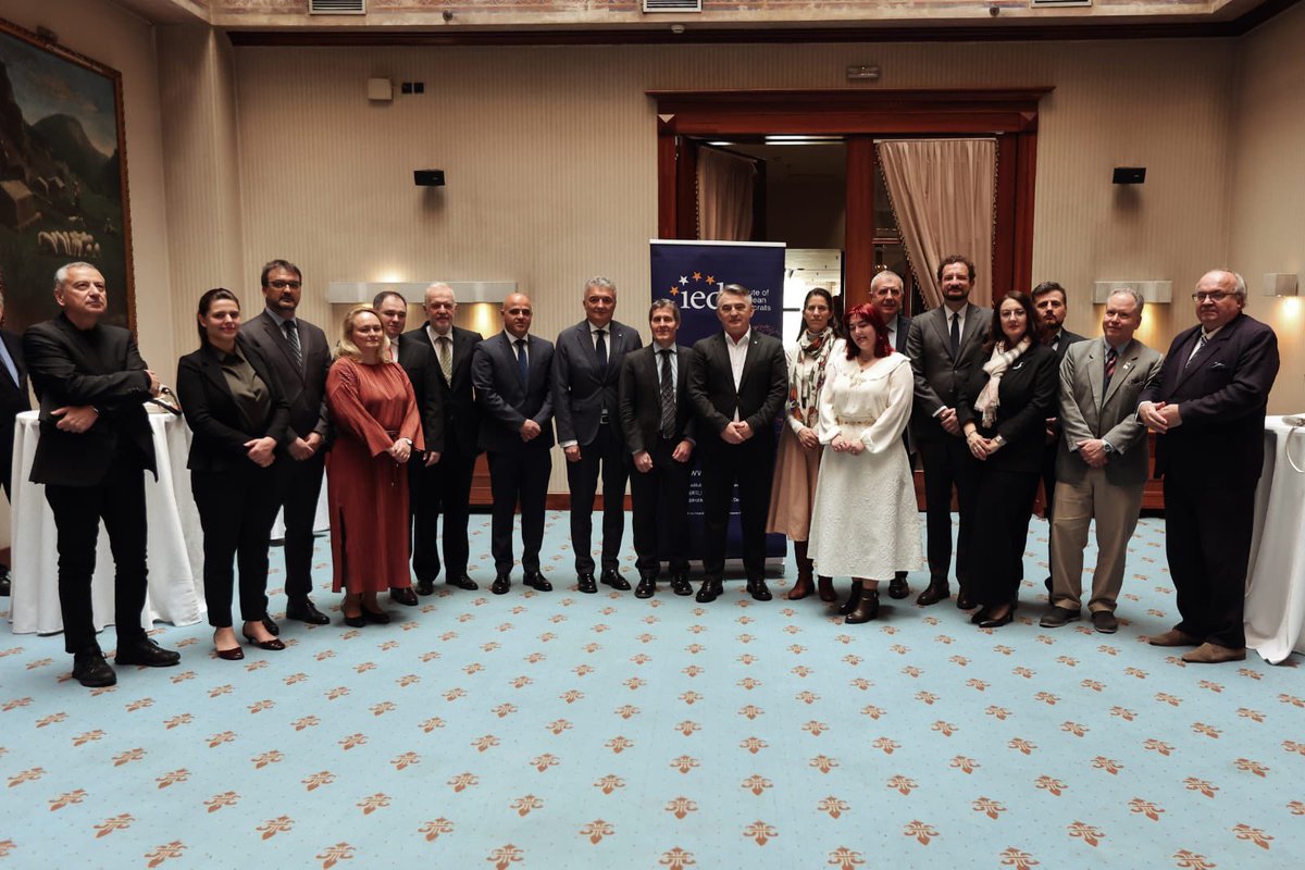 GencPollo's tweet image. In Sarajevo, Bosnia-Hercegovina with the Institute of European Democrats @IED_IDE and colleagues from Brussels &amp;amp; Western Balkans. 
Without the Rule of Law and democratic order in candidate countries the EU membership remains at large