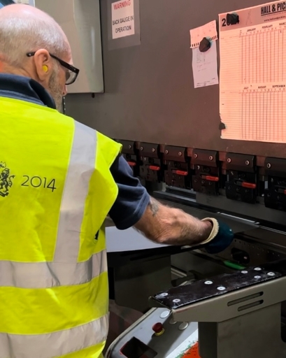 Rackline's tweet image. Did you know that Rackline offers a full after care service?

Talk to us about:

✅Roller Racking Servicing
✅Shelving Inspections

Call - 01782 770144
Email: now@rackline.com

#service #storageideas #storagetips #space #optimise #organise #business #project