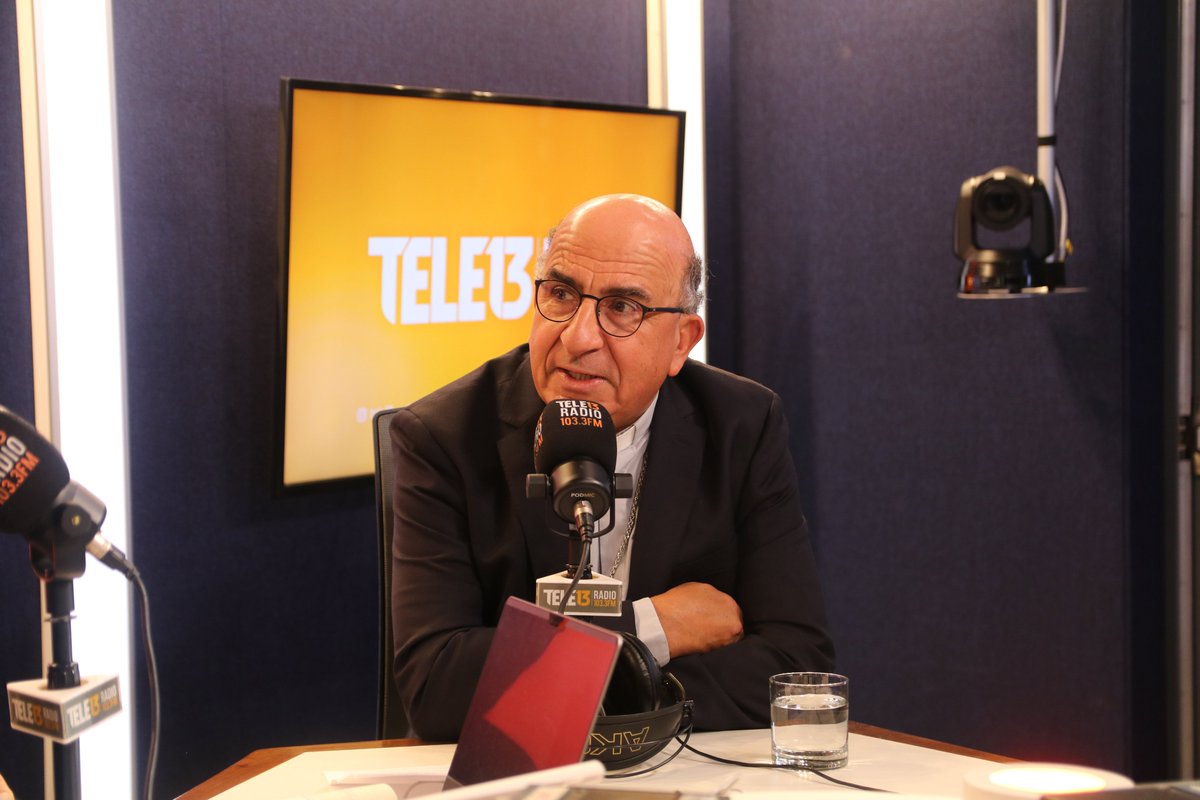 Tele13 Radio (@tele13_radio) on Twitter photo 📻 "No hay un proyecto común de país, el sentido de lo comunitario prácticamente no existe, hay una ética empobrecida"
En #MesaCentral conversamos con el cardenal <a href="/FernandoChomali/">Card. Fernando Chomali</a>, arzobispo de Santiago.
🔴 tele13radio.cl 📻 "No hay un proyecto común de país, el sentido de lo comunitario prácticamente no existe, hay una ética empobrecida"
En #MesaCentral conversamos con el cardenal <a href="/FernandoChomali/">Card. Fernando Chomali</a>, arzobispo de Santiago.
🔴 tele13radio.cl