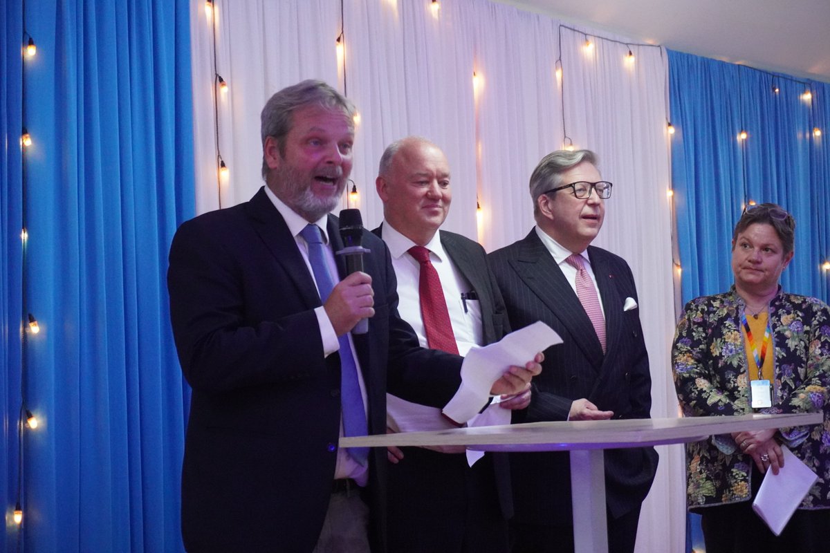 DKambSomalia's tweet image. Yesterday was #NordicDay, honoring the power of Nordic cooperation—our shared values of equality, sustainability, and peace. This month, we co-hosted a Nordic #IWD event with Finland, Norway, and Sweden, in support of gender equality and to celebrate Somali change-makers 🇩🇰🇫🇮🇳🇴🇸🇪