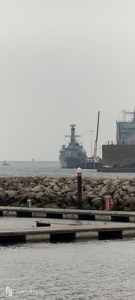 AytonJustyn's tweet photo. 🏭 No Incinerator 🏭 Boycott portland port 🇬🇧 Hms Sutherland 🇬🇧 in #portland on 24/3/25. A Type 23 Frigate. #Weymouth #dorset #HmsSutherland #type23frigate #photography #shipslnpics #shipspotting #Royalnavy @HMSSutherland #warshipcam #ukforcestracker https://t.co/DXGTiRajdK