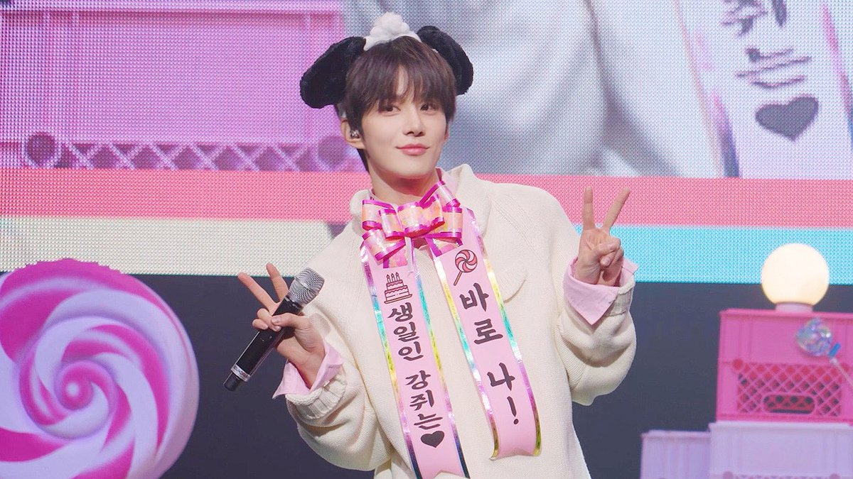 🍭 ₊˚⊹ 해피 쩡아지 데이🎂 ₊˚⊹🐾 | 2025 JUNGWOO B-day PARTY [CANDY FACTORY] Behind

youtu.be/ZmMT-kltBmw

#JUNGWOO #NCT #NCT127 
#BIRTHDAYPARTY #Behind