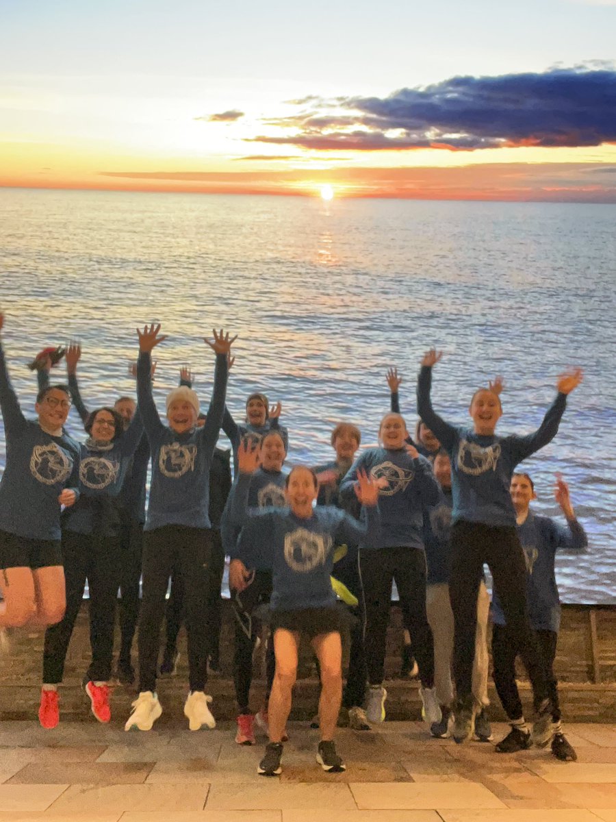 Anne Mills (@annemillsmd) on Twitter photo Another <a href="/ISGynP/">International Society of Gynecologic Pathologists</a> fun run on the books! #USCAP2025 Another <a href="/ISGynP/">International Society of Gynecologic Pathologists</a> fun run on the books! #USCAP2025