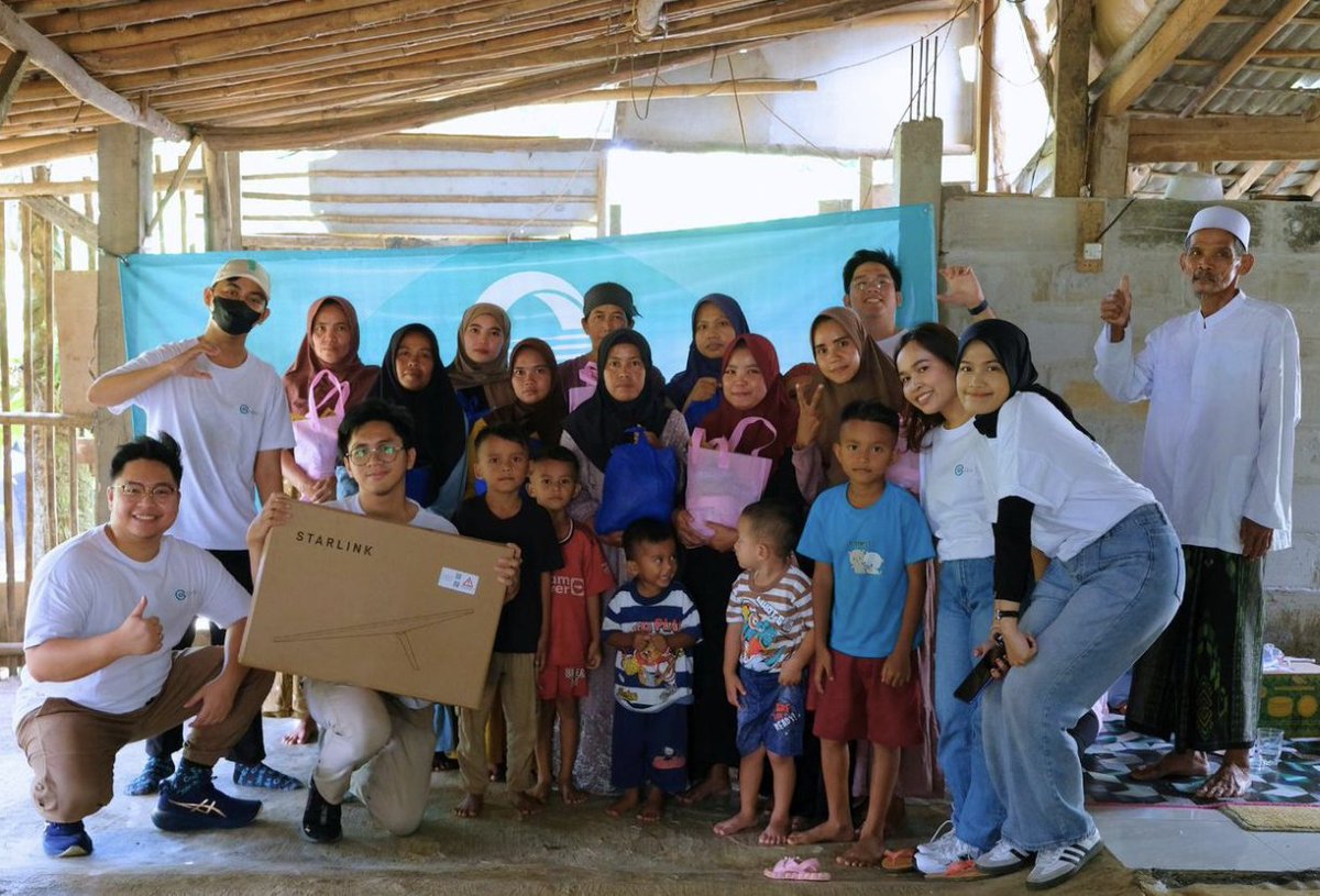 🚀 CoinEx Charity brings Starlink internet to Sukamakmur &amp; Sukajaya Villages in Indonesia!

🌍 Free internet, food aid &amp; opportunity—all part of our mission to #MakeTheWorldABetterPlace.

💡 Tech meets compassion. Learn more:[coinex.com/s/4HR5] #BridgeToHope #CoinExCharity