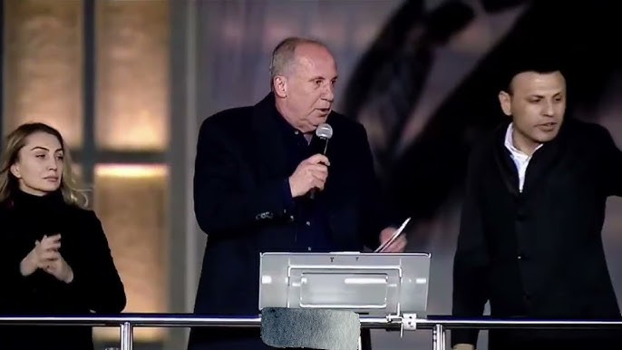 Bu adam 2023 seçimlerinde olacakları tek tek söylerken bu adama AKP'li diyenler şimdi kalkmış İnce'ci olmuşlar.

Siz bizim 5 yılımızı çaldınız be.