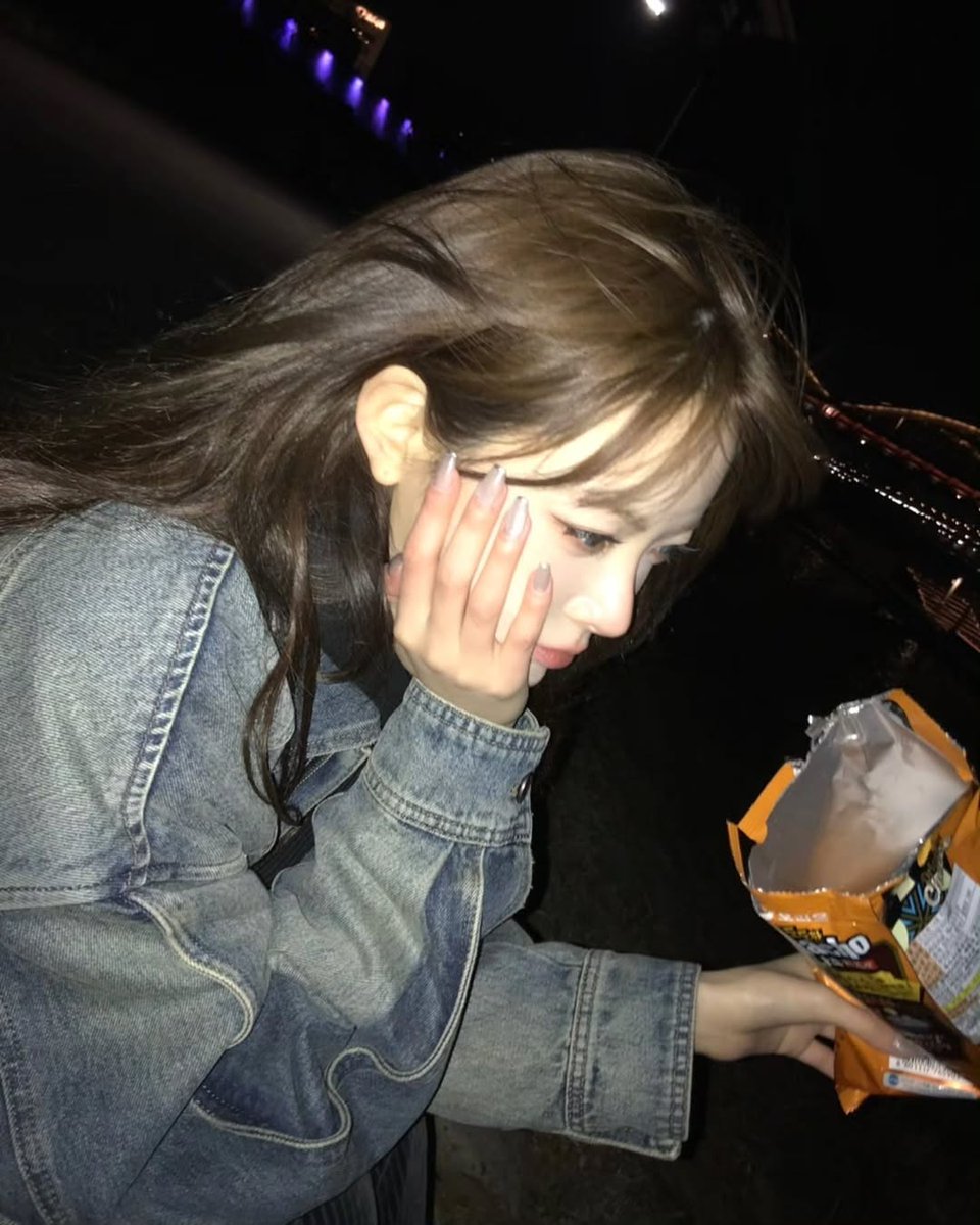 eunchae tweet media
