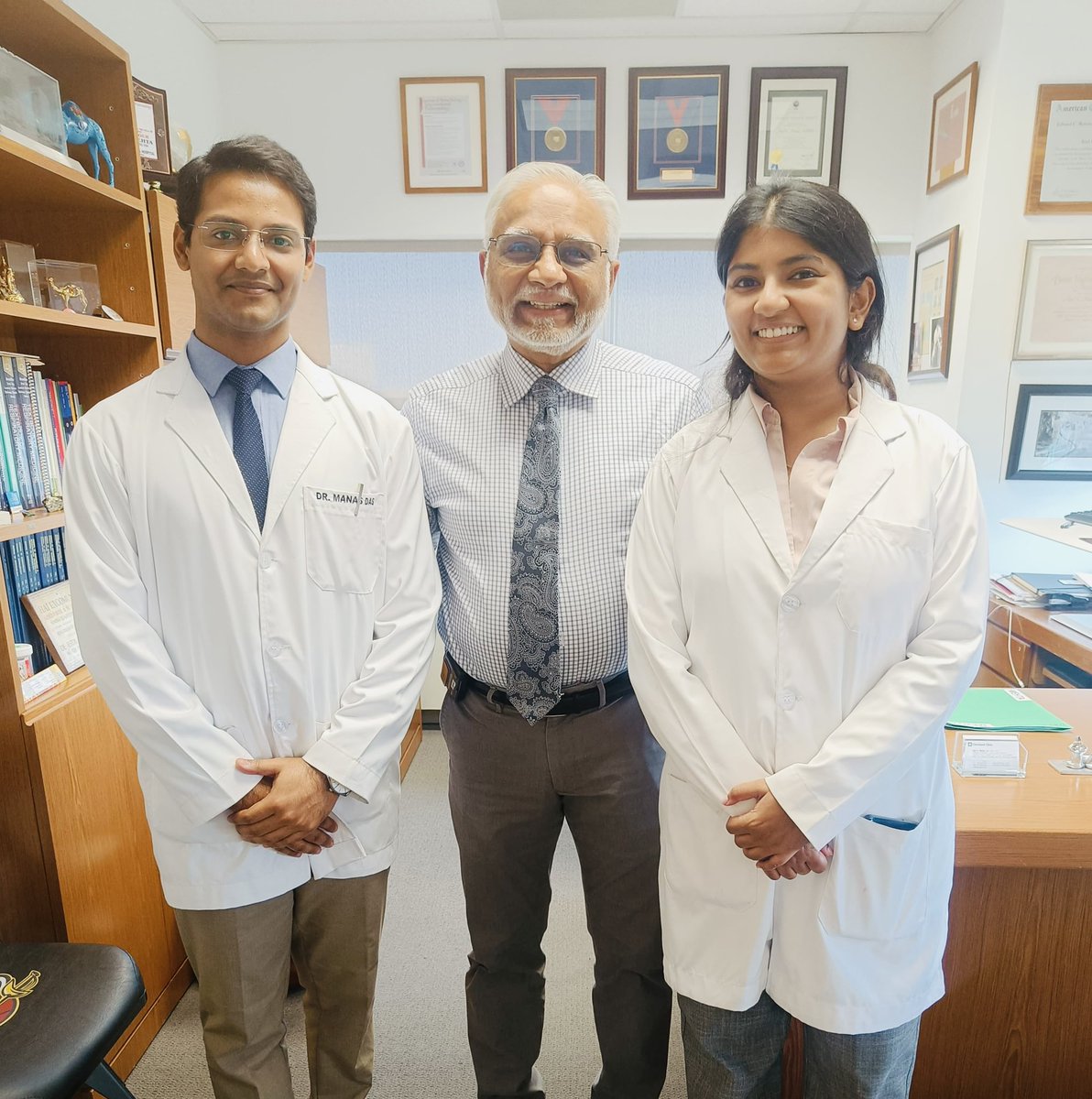 Sharmistha Dutta (@sharmisthamd) on Twitter photo Grateful to have Dr. Mehta @ACM_LTx_Bronch as a teacher, mentor and inspiration. He empowered us to see a future we once thought unattainable. Honored to revisit memories and work we published together. <a href="/ManasDasMD/">Dr. Manas Das</a>
pubmed.ncbi.nlm.nih.gov/39475816/
pubmed.ncbi.nlm.nih.gov/40016044/ Grateful to have Dr. Mehta @ACM_LTx_Bronch as a teacher, mentor and inspiration. He empowered us to see a future we once thought unattainable. Honored to revisit memories and work we published together. <a href="/ManasDasMD/">Dr. Manas Das</a>
pubmed.ncbi.nlm.nih.gov/39475816/
pubmed.ncbi.nlm.nih.gov/40016044/