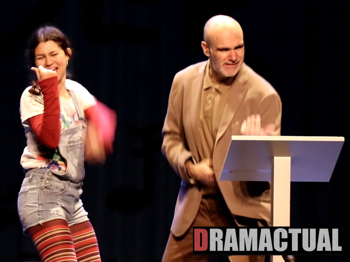 Circular_2025's tweet image. Con estupendas interpretaciones y un texto sutil e inteligente, Ruth Vilar, Magalí Verge Pineda y Salva Artesero, de la Companyia Cos de Lletra, nos recuerdan que los Derechos de la Infancia son hoy más necesarios que nunca.

Lectura de 7 PARES DE PIES, 23 marzo, DRAMACTUAL 2025.