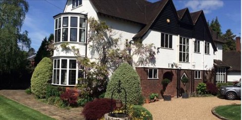 InsureService's tweet photo. 🏠 Get the best value on your #HomeInsurance! 💰

Is your #householdinsurance giving you the coverage you need at the best price? Let us find out for you! Our expert team will provide top advice and tailored solutions to keep you fully protected🔗 https://t.co/IirnzDra19 https://t.co/k2LBeOMtjI