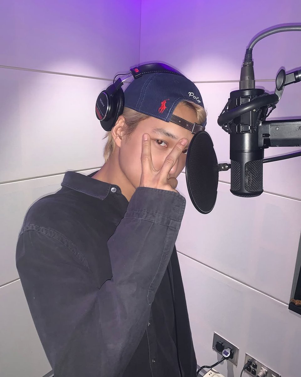 folder_kai's tweet image. 250324

instagram.com/p/DHlJGG7TcjK/…

#엑소카이 #EXO #KAI #jongin #カイ #김종인 @weareoneEXO