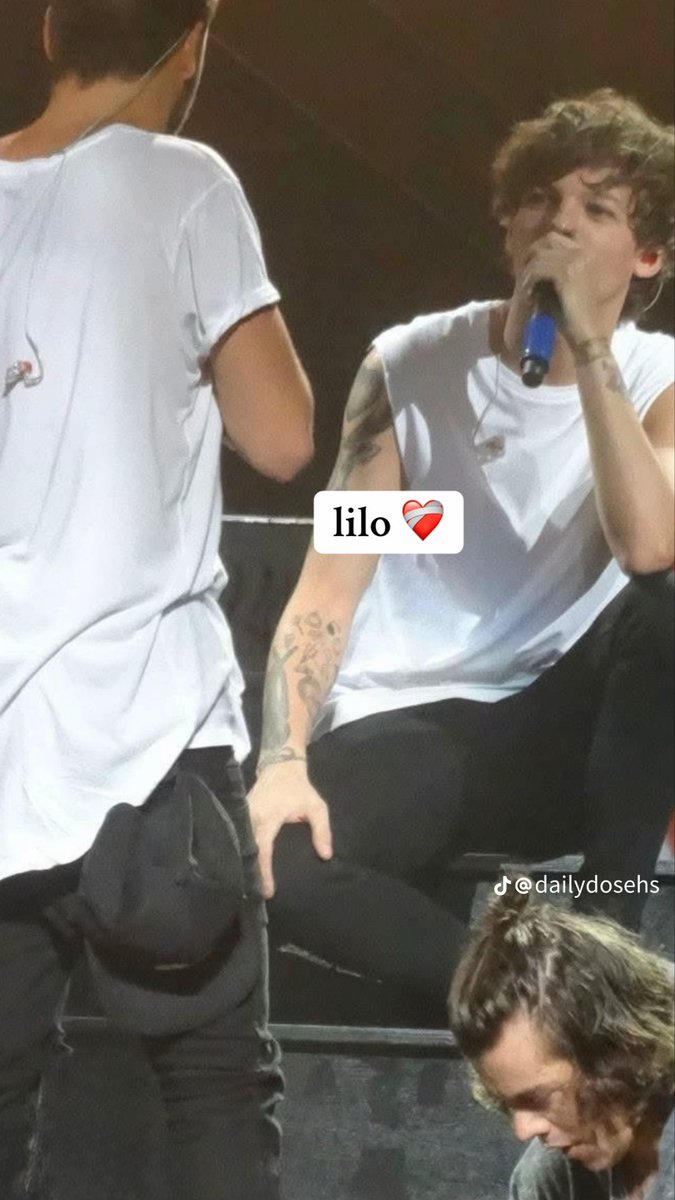 AlexisSergiou's tweet photo. Daddy direction 💔 
*THERE IS A PHOTO OF ZAYN IT WOULDNT LET ME ADD IT!* https://t.co/sNxT9FqSWg
