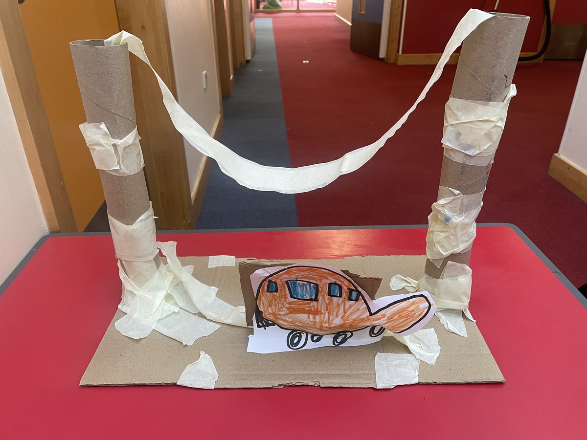 Y1’s current topic is ‘Inventors and Engineers.’ Look at this amazing replica of the Clifton Suspension Bridge that one child made independently during play projects this afternoon 🌉 🚗 👏🏻 #aspire #explore #achieve