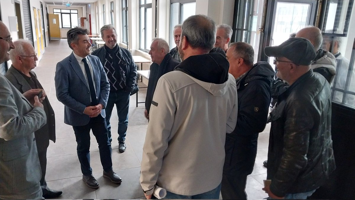 İlçe Milli Eğitim Müdürümüz Metin Sezer,

Demirtaşpaşa MTAL Mezunlar Derneği üyeleri ile bir araya geldi.

<a href="/tcmeb/">Millî Eğitim Bakanlığı</a> 
<a href="/Ali_Partal/">Ali Partal</a> 
<a href="/MetinSEZER_16/">Metin SEZER</a> 
<a href="/DemirtaspasaM/">Demirtaşpaşa MTAL</a>