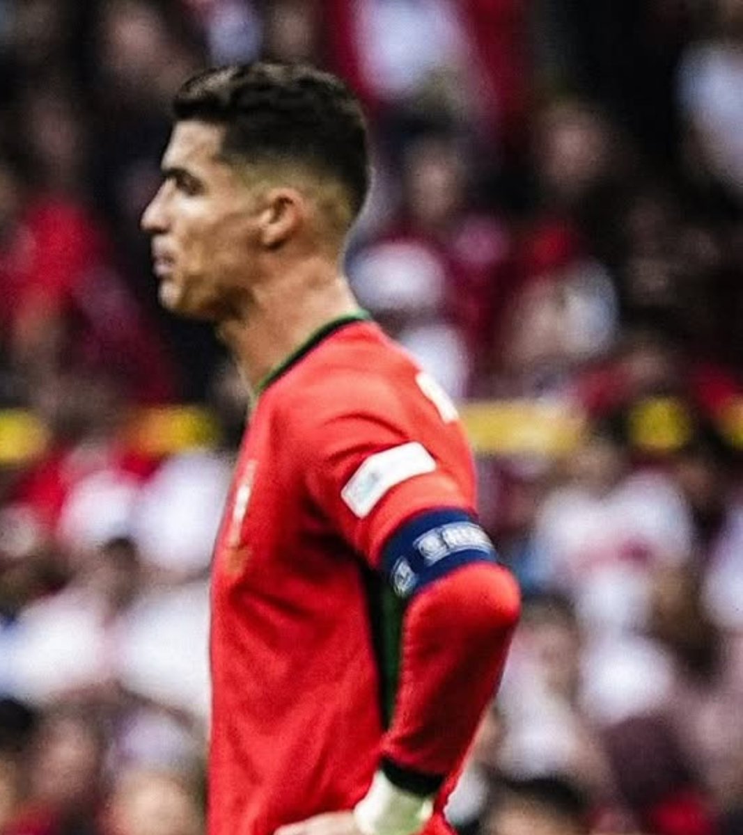 🗣️ Arda Güler:

"Cristiano Ronaldo is one of the best players in the world. I am proud to play against him."