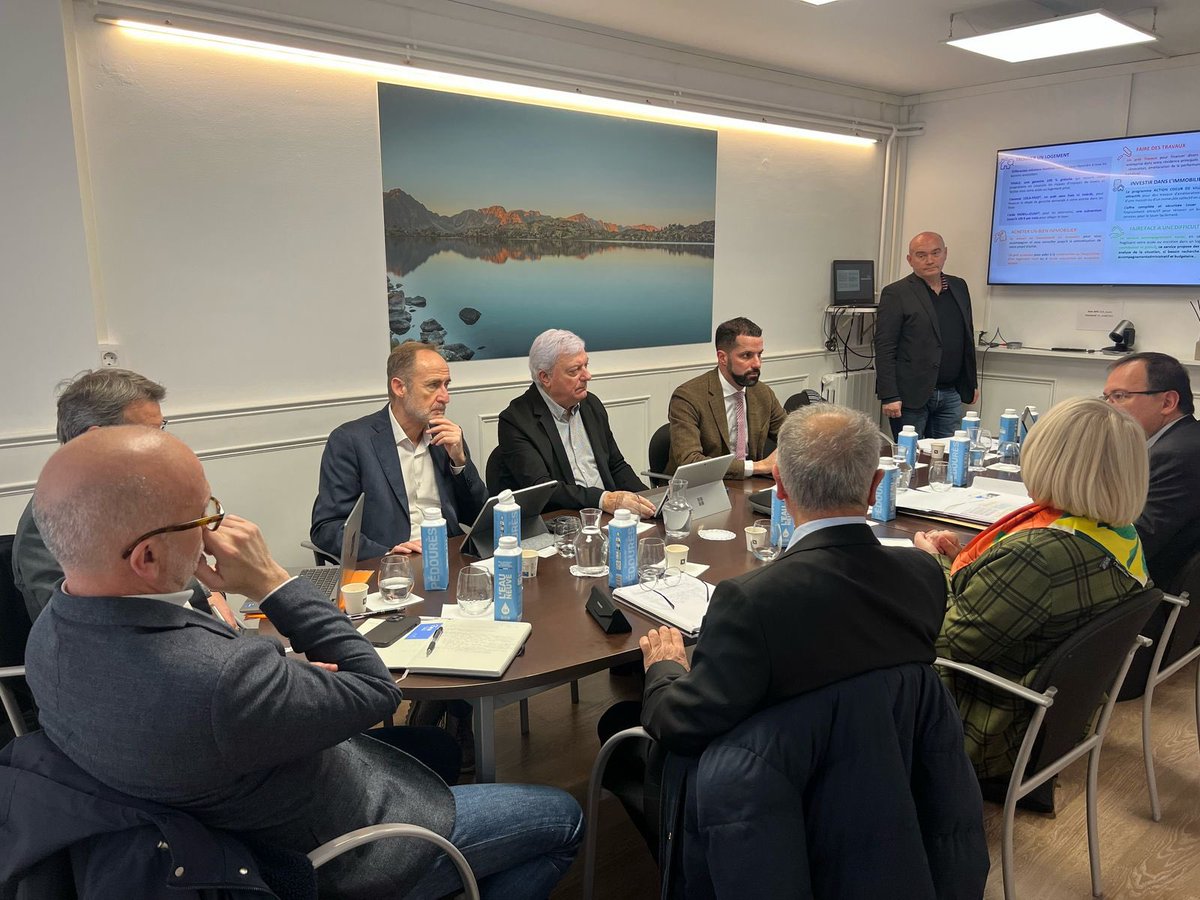 La CEA acull avui una delegació empresarial francesa integrada pel Medef Occitanie, CCCI Ariège i Action Logement.

La jornada, destinada avançar en cooperació transfronterera, ha començat amb una presentació sobre Action Logement, una acció que funciona a França des de fa temps.