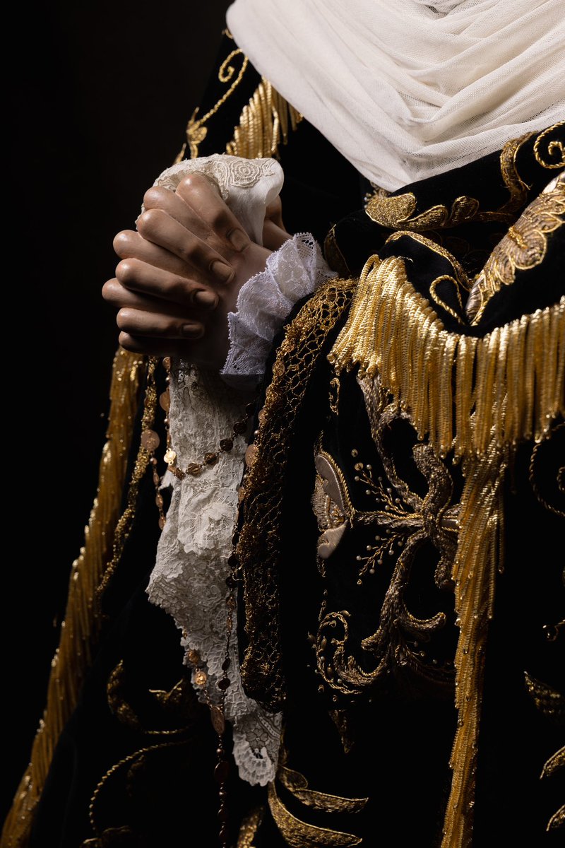 Nuestra Señora de la Soledad 

<a href="/cofradiamena/">Congregación de Mena</a> 

<a href="/LMFotosCofrades/">LMFotosCofrades</a> 

#CofradíasMLG