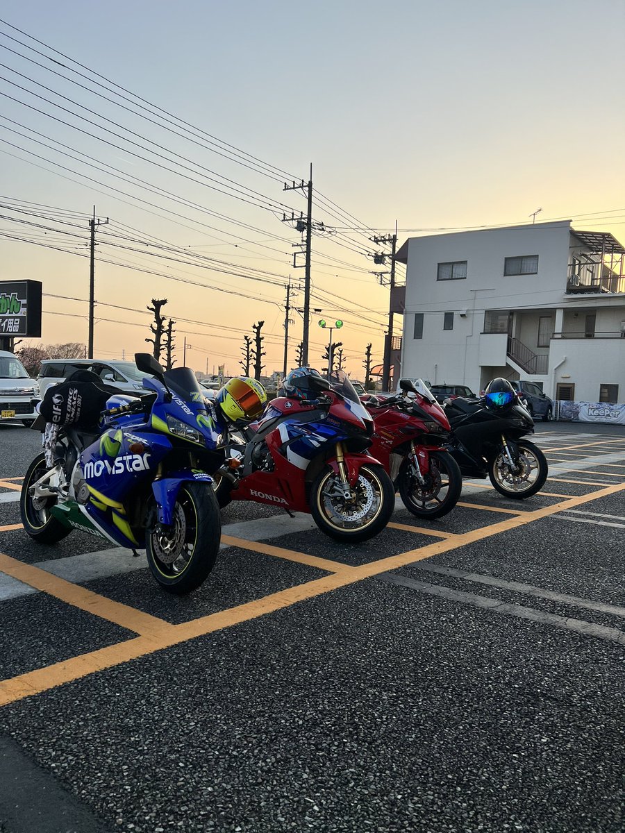 久々に更新。
そしてなかなか乗れてないですが生きてます。
そして、こっそり増車しました(笑)🤣