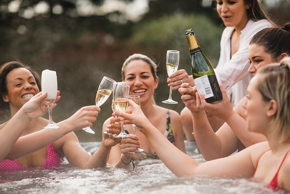 Perfect Pamper By Jane (@perfectpamper) on Twitter photo Planning a #HenParty in #EastAnglia....? Perfect Pamper is a mobile service designed to provide #pampering to small, medium & large groups
Call Jane on 01603 610663 or email info@perfectpamper.com to find out more!
perfectpamper.com/accommodation-ā¦
#parties #pamperparties Planning a #HenParty in #EastAnglia....? Perfect Pamper is a mobile service designed to provide #pampering to small, medium & large groups
Call Jane on 01603 610663 or email info@perfectpamper.com to find out more!
perfectpamper.com/accommodation-ā¦
#parties #pamperparties