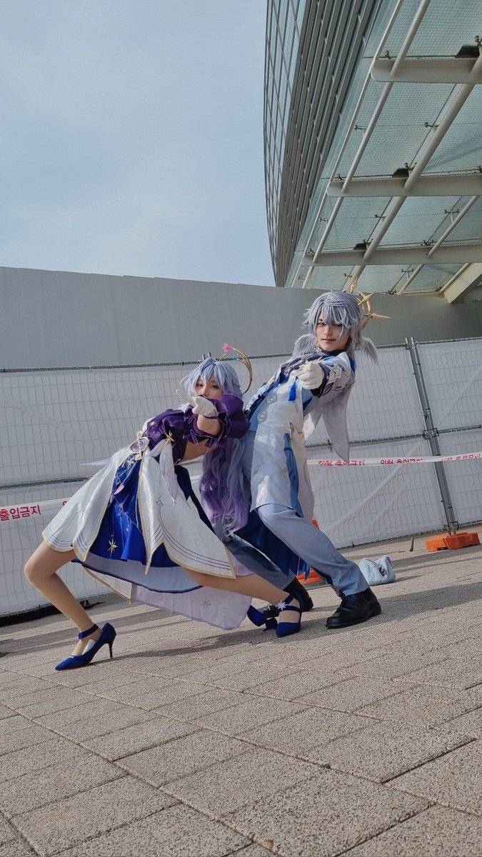 _mil_u_'s tweet image. 이것이 나의 &quot;스탠드&quot;다...

W. @강타든유미
📷🌟: @MSG_superMax

#HonkaiStarRailCosplay 
#robin #sunday