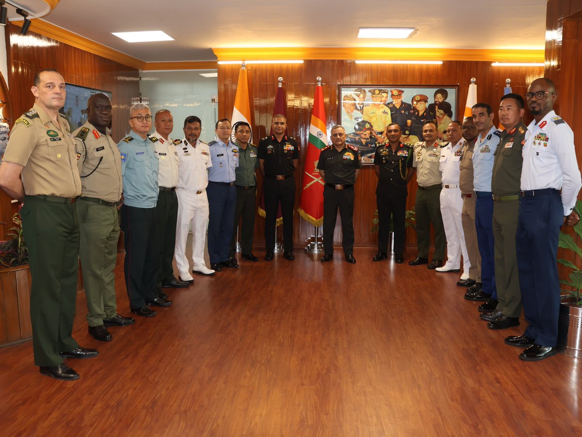 HQ_IDS_India's tweet image. Explaining the goals of #YearOfDefenceReforms, #CDS also shared a nuanced perspective on Change Management in the armed forces for dynamic adaptation to the evolving security environment and being future ready in the era of technological disruptions. He  explained the 3rd RMA…