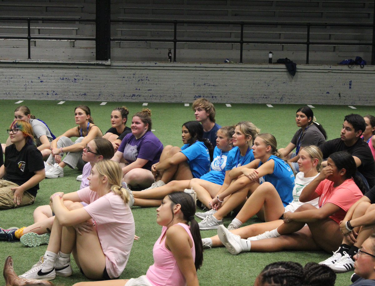 Starting to think about your summer plans? Join 65+ other high school students at Business Horizons July 13-17 at Drake University!

We are excited for the 'best week of the summer', register before May 30 for $50 off your registration - loom.ly/7mioAnA